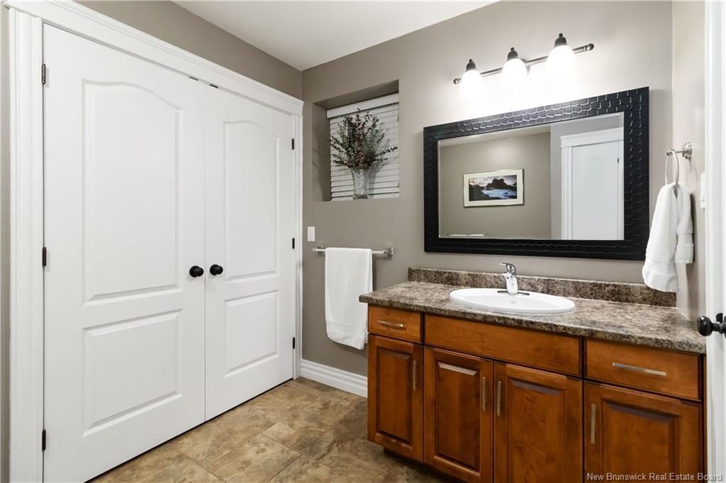 125 Oak Ridge Dr, Moncton, NB