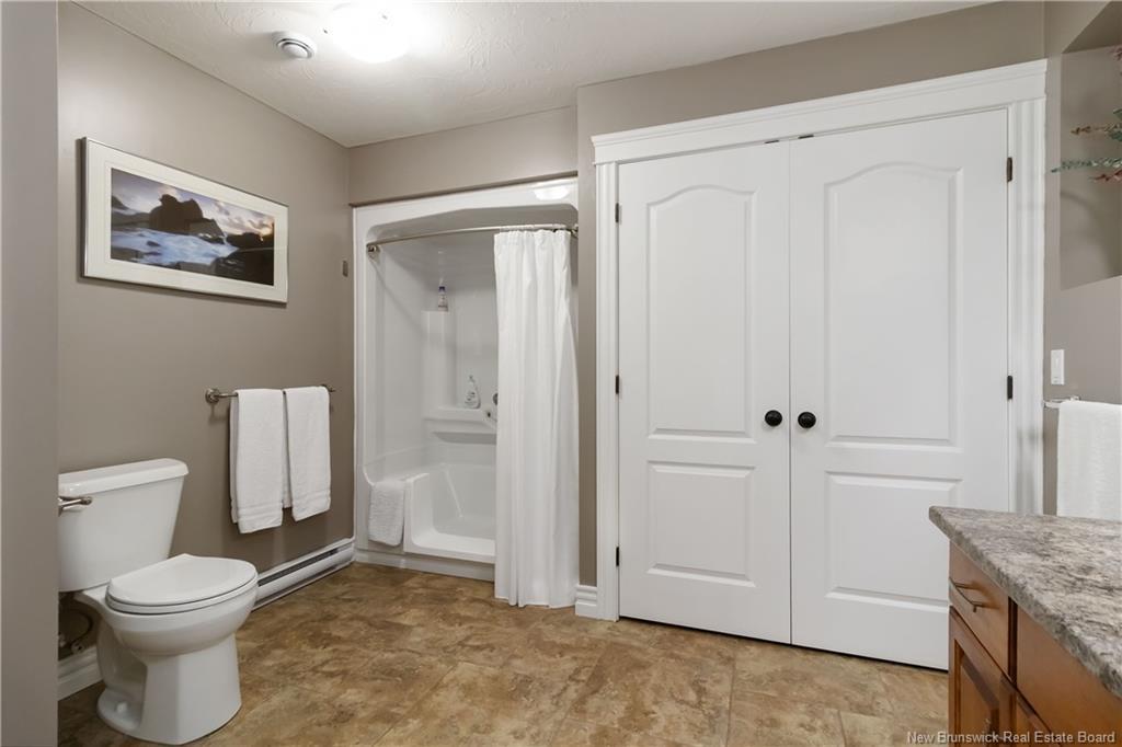 125 Oak Ridge Dr, Moncton, NB