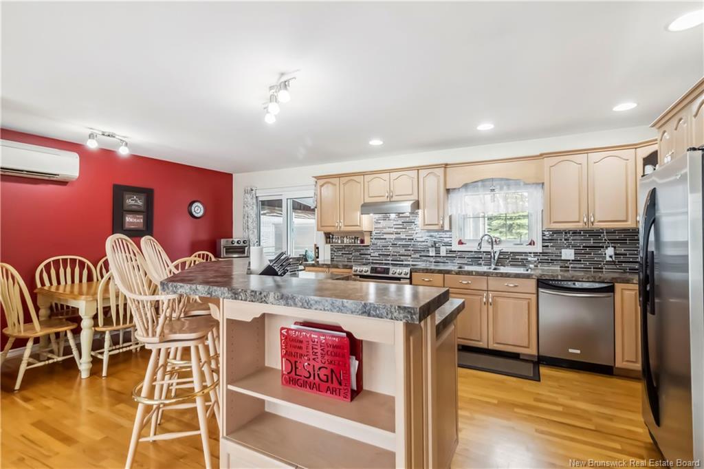 45 Bolton St, Moncton, NB