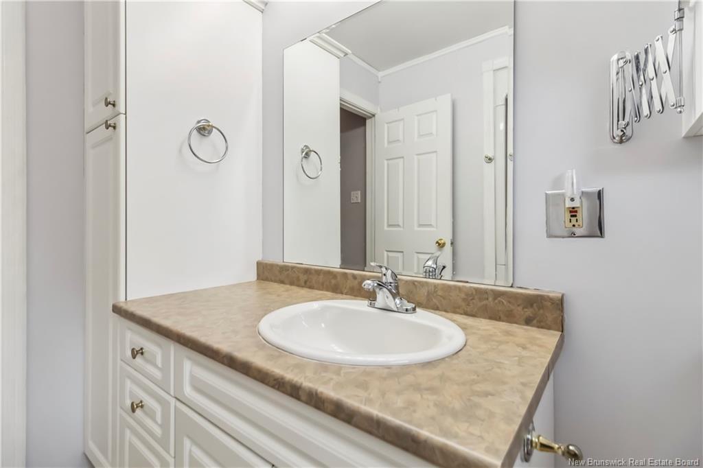 45 Bolton St, Moncton, NB