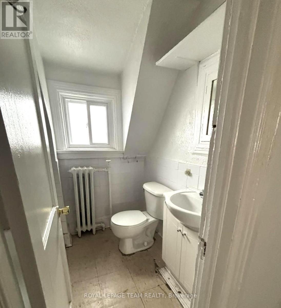 169 Holmwood Avenue, Ottawa, ON - Indoor Photo Showing Bathroom