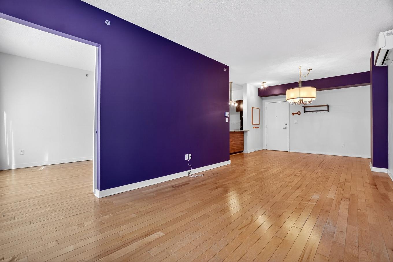 Living room - C-110-2281 Av. Desjardins, Montréal (Mercier/Hochelaga-Maisonneuve), QC - Indoor Photo Showing Other Room