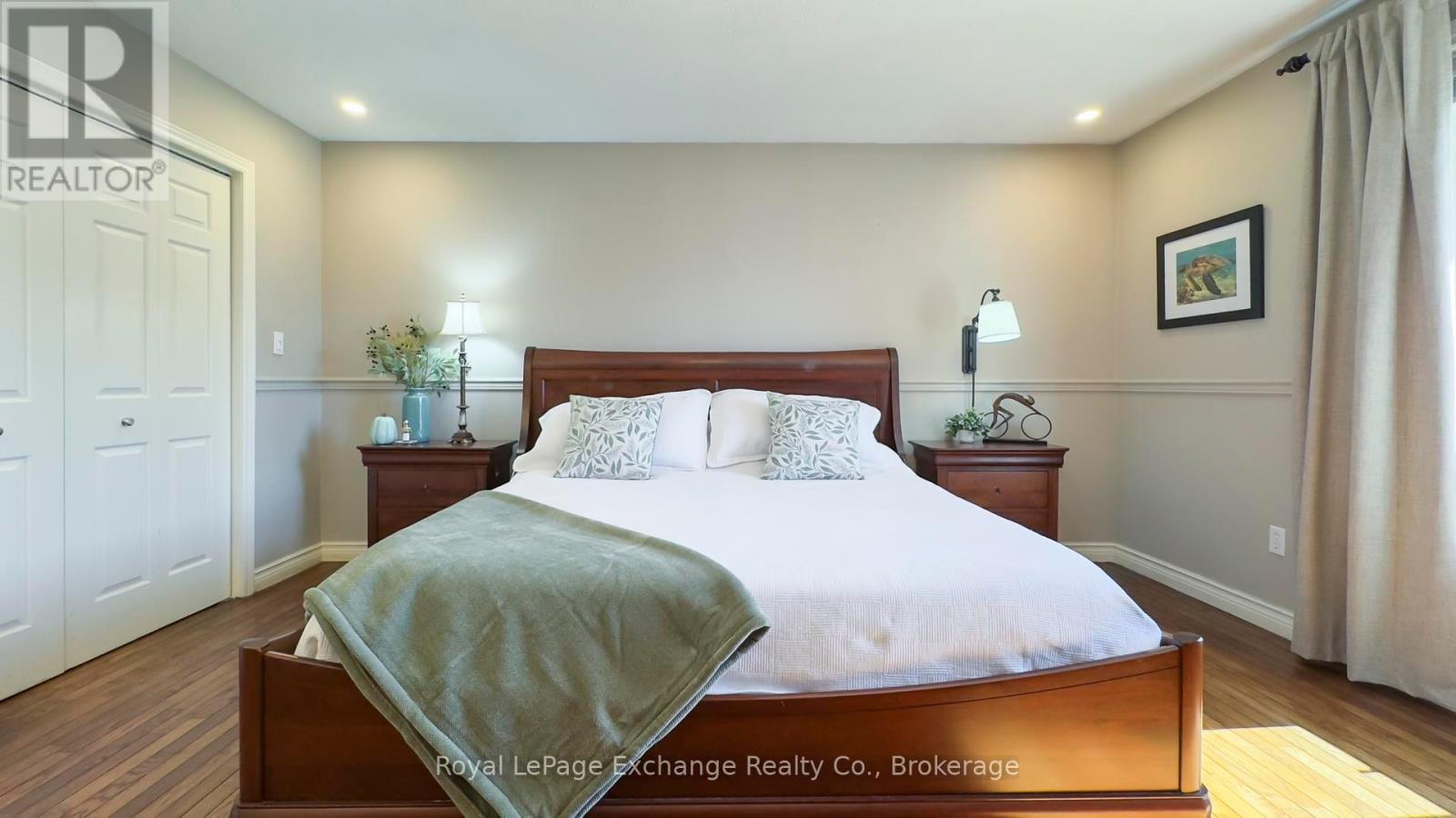 723 Goldie Crescent, Kincardine, ON - Indoor Photo Showing Bedroom