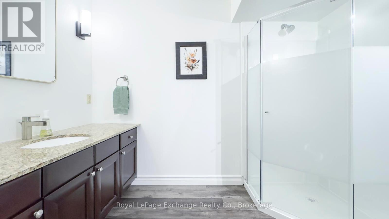 723 Goldie Crescent, Kincardine, ON - Indoor Photo Showing Bathroom