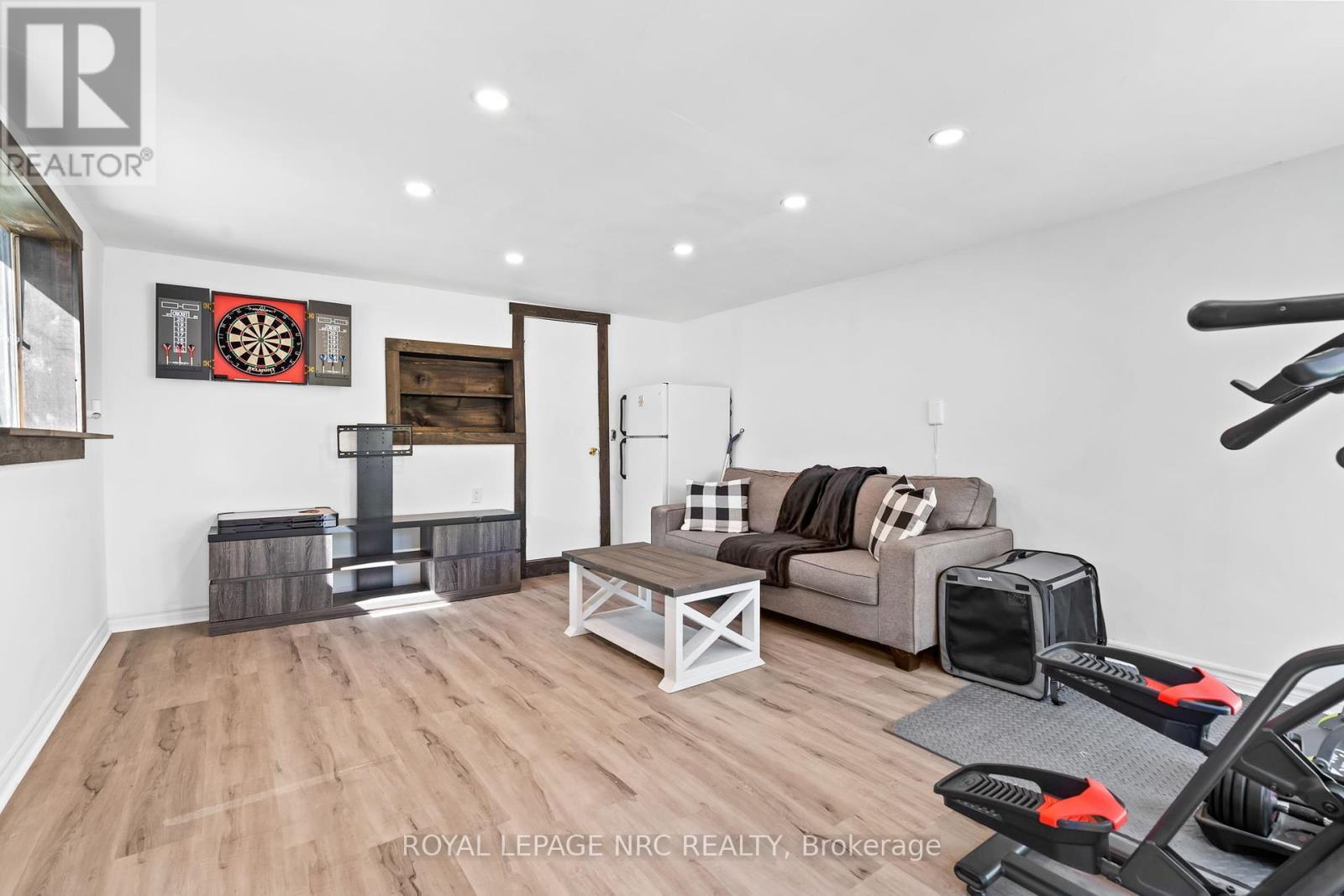 632 Steele Street, Port Colborne (Main Street), ON - Indoor