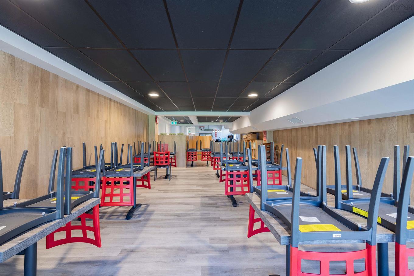 6238 Quinpool Road, Halifax, NS