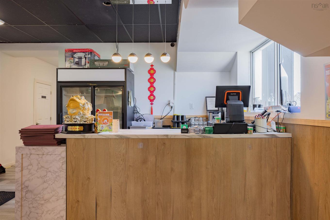 6238 Quinpool Road, Halifax, NS