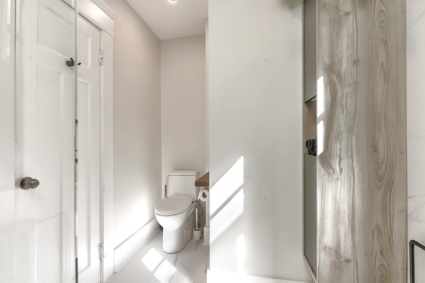 Salle de bains - 4367 Av. De Mayfair, Montréal (Côte-Des-Neiges/Notre-Dame-De-Grâce), QC - Indoor Photo Showing Bathroom