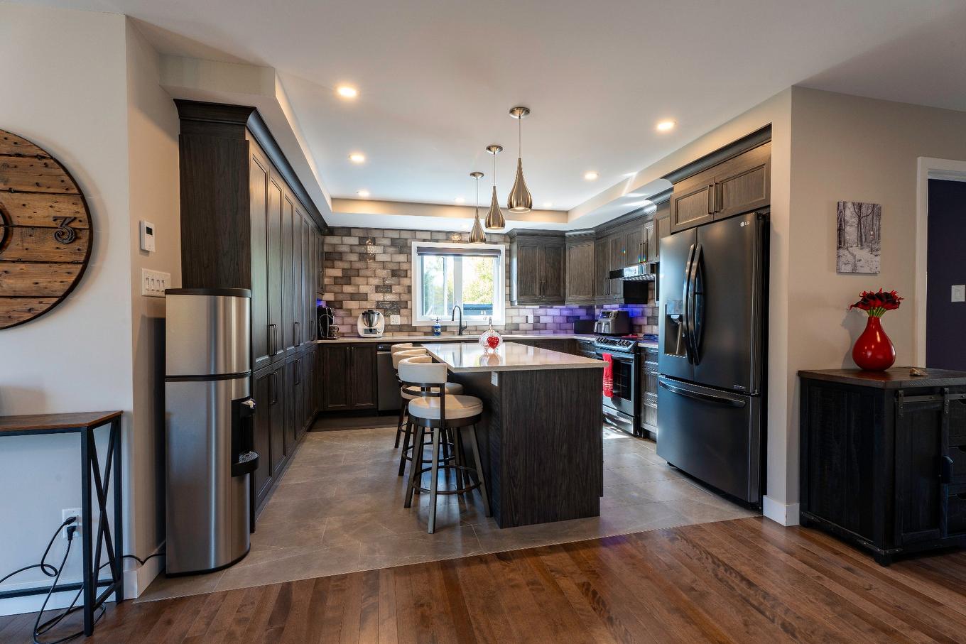 Kitchen - 157 Rue Jules Monast, Cowansville, QC - Indoor Photo Showing Kitchen With Upgraded Kitchen