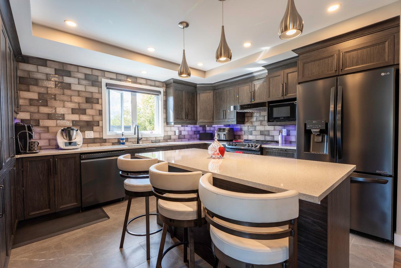 Kitchen - 157 Rue Jules Monast, Cowansville, QC - Indoor Photo Showing Other Room