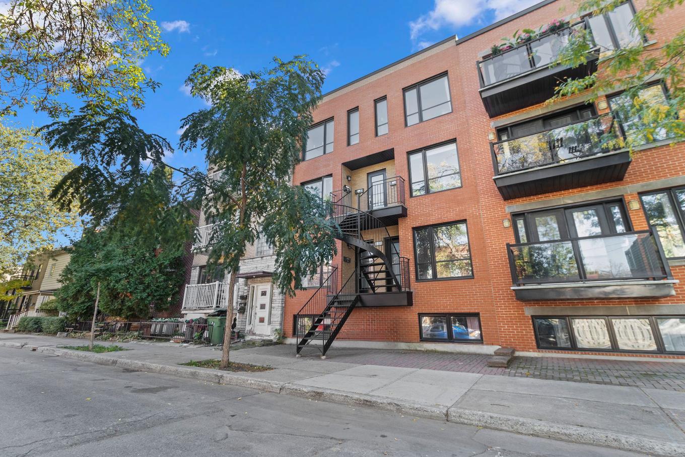 Façade - 102-2238 Rue Cardinal, Montréal (Le Sud-Ouest), QC - Outdoor