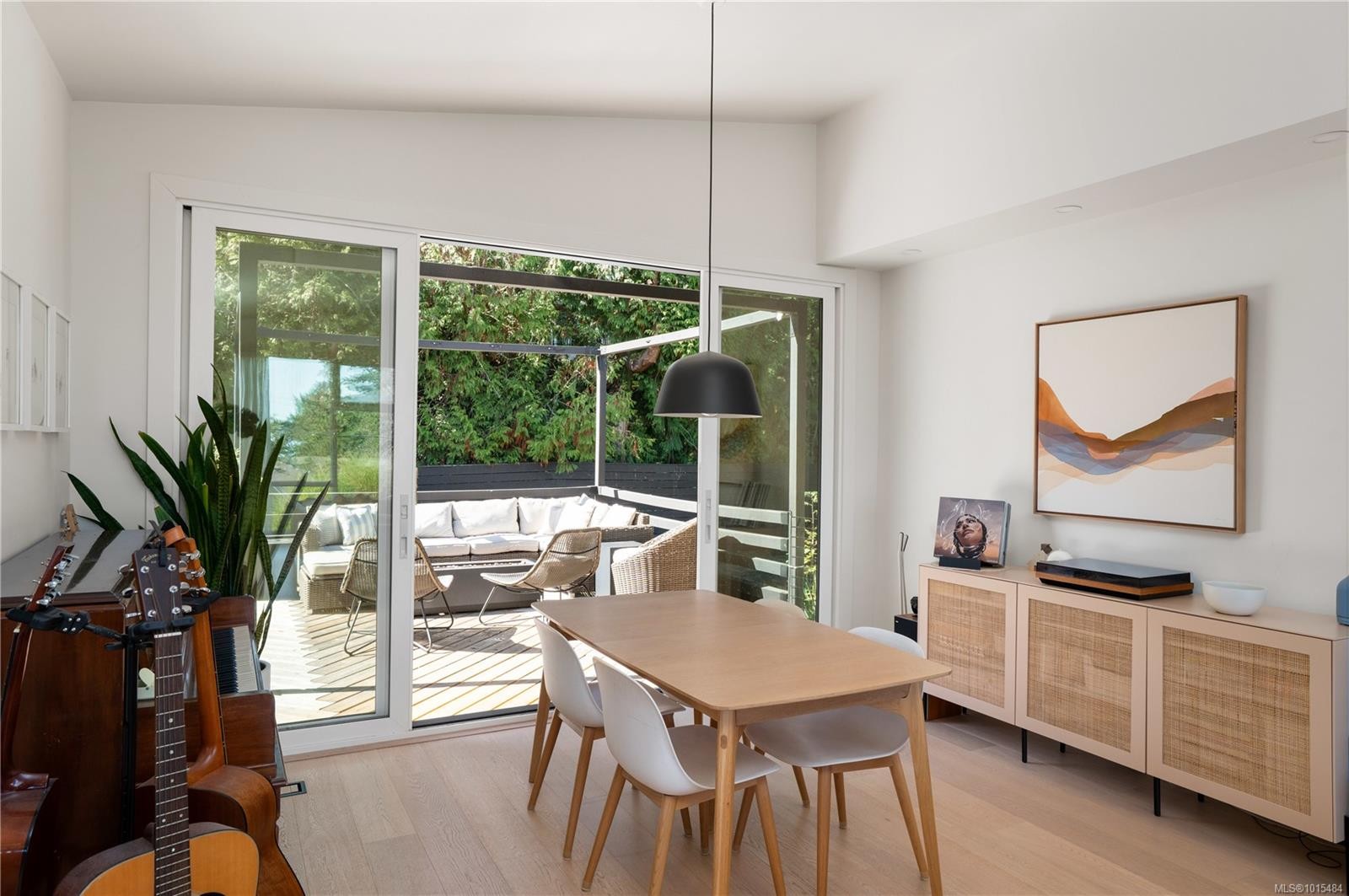 5276 Parker Ave, Saanich, BC