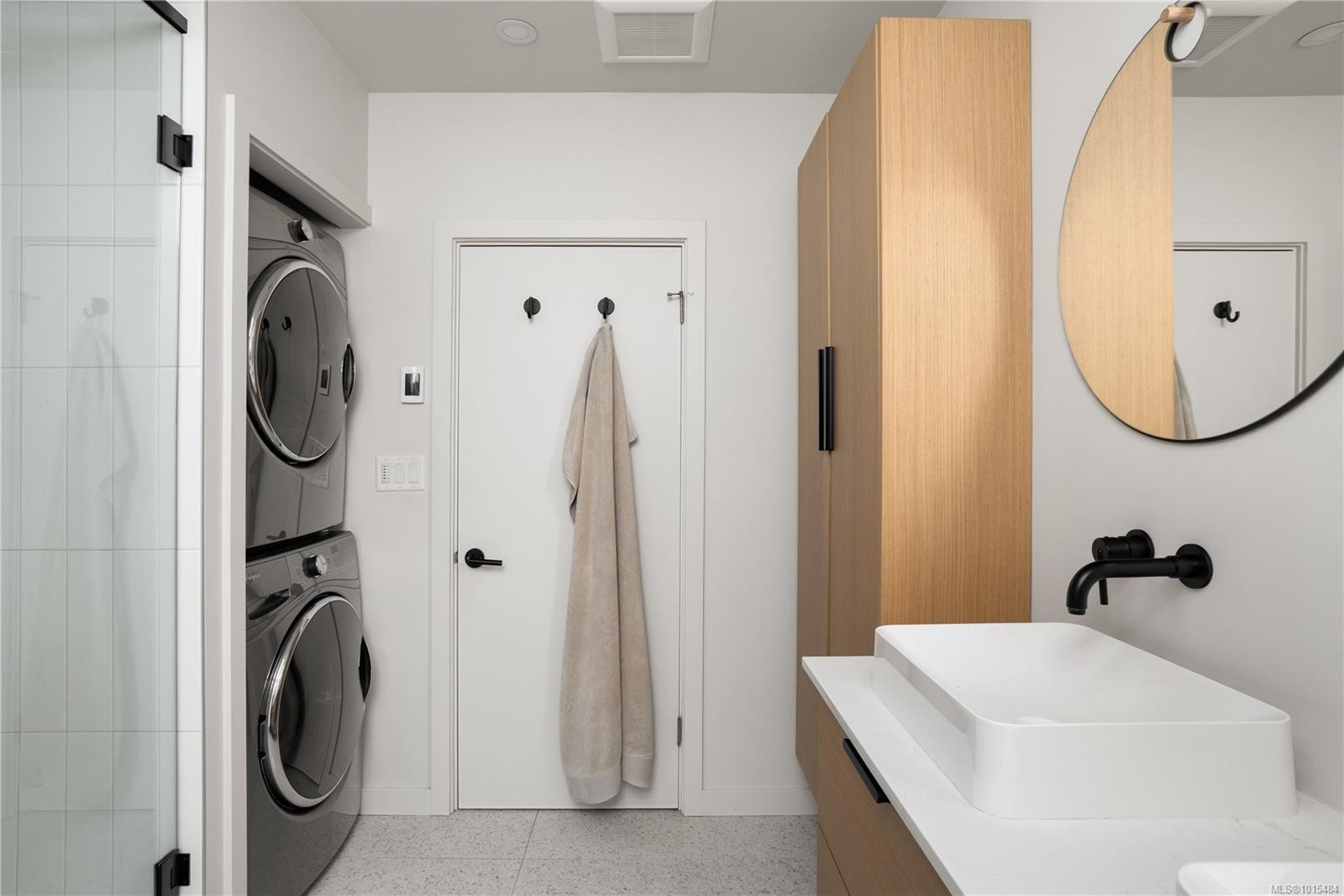 5276 Parker Ave, Saanich, BC