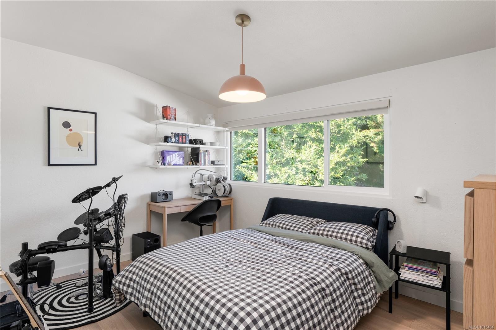 5276 Parker Ave, Saanich, BC