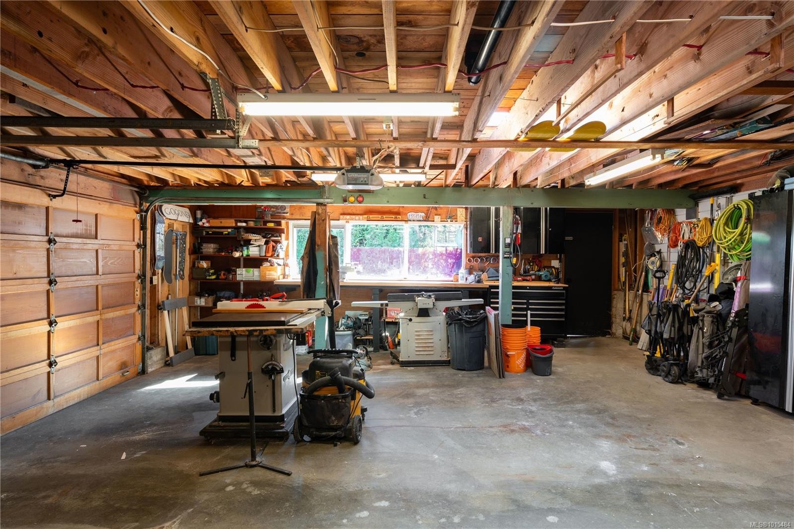 5276 Parker Ave, Saanich, BC