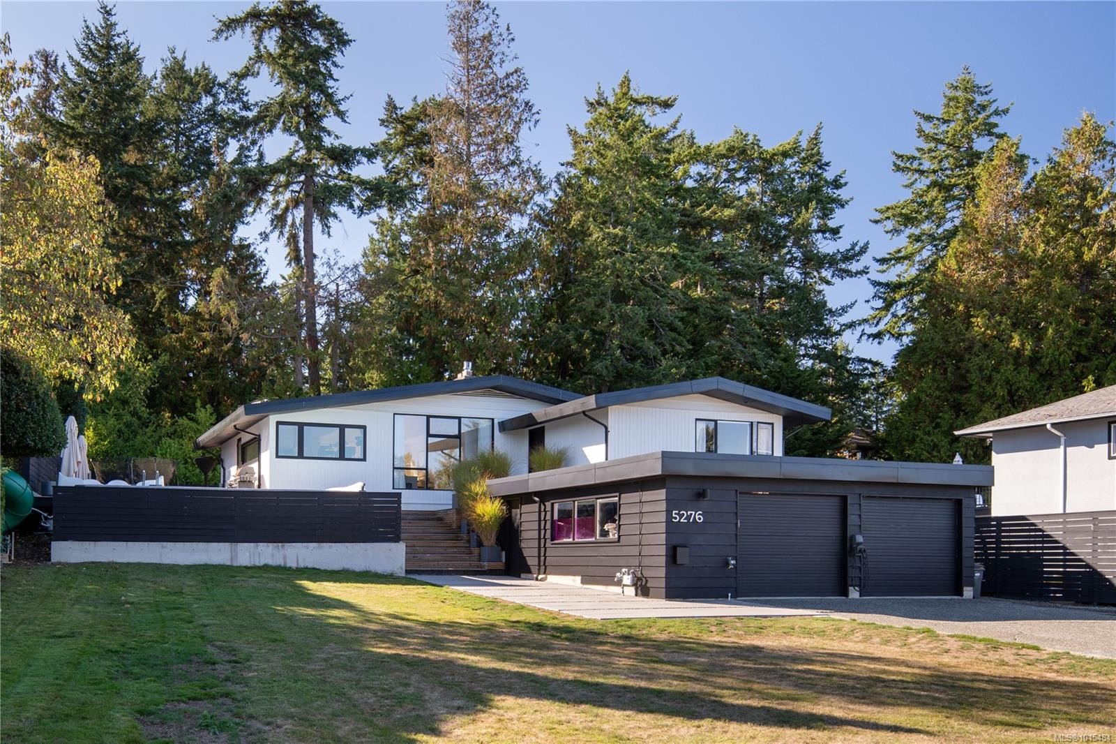 5276 Parker Ave, Saanich, BC