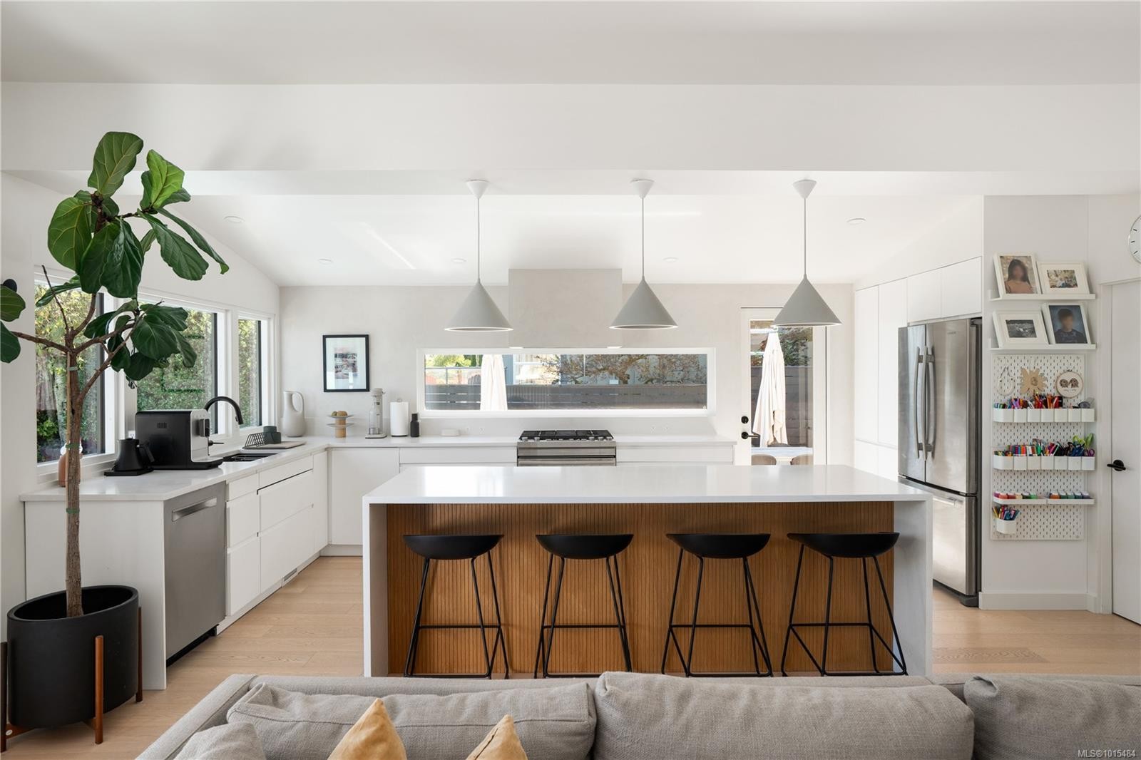 5276 Parker Ave, Saanich, BC