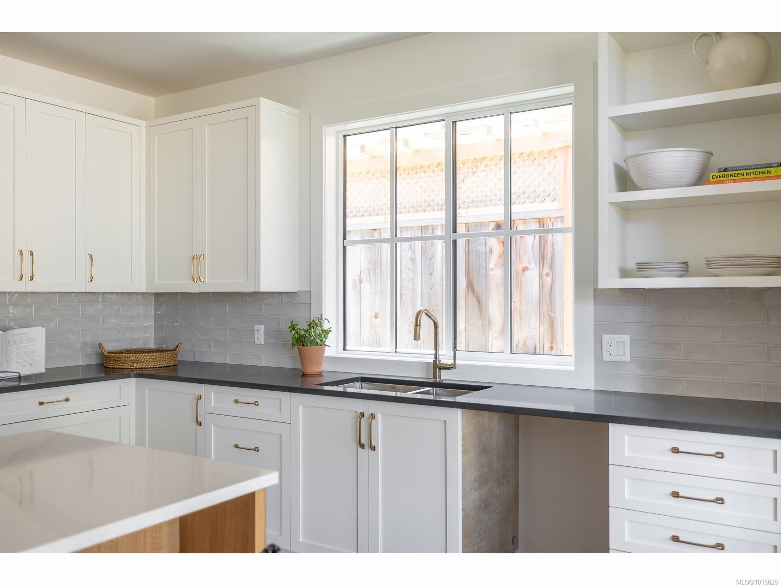 708 Fern Ridge Pl, Nanaimo, BC