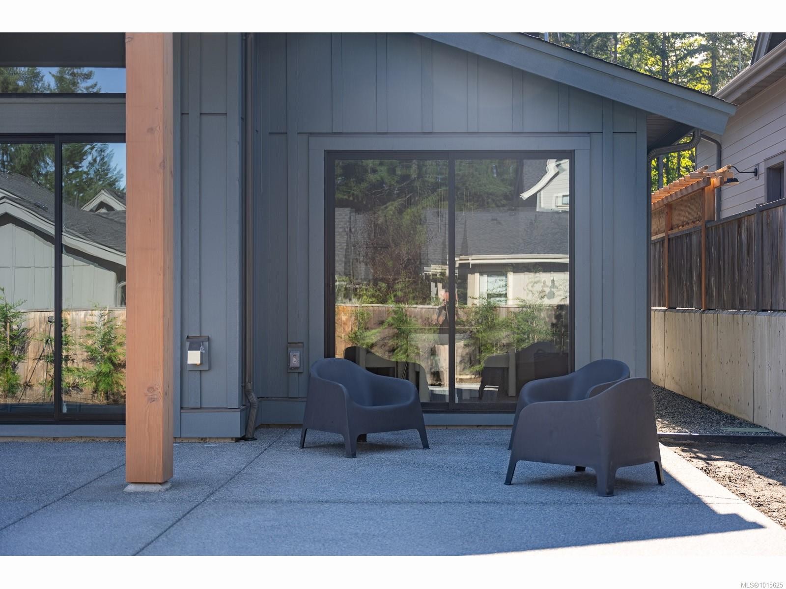 708 Fern Ridge Pl, Nanaimo, BC