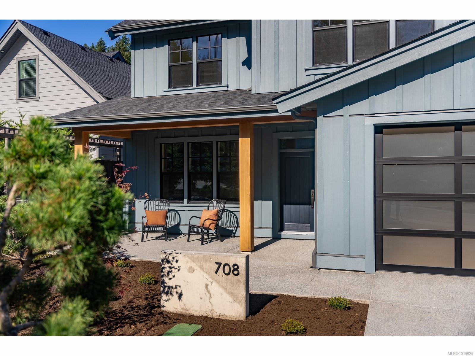 708 Fern Ridge Pl, Nanaimo, BC