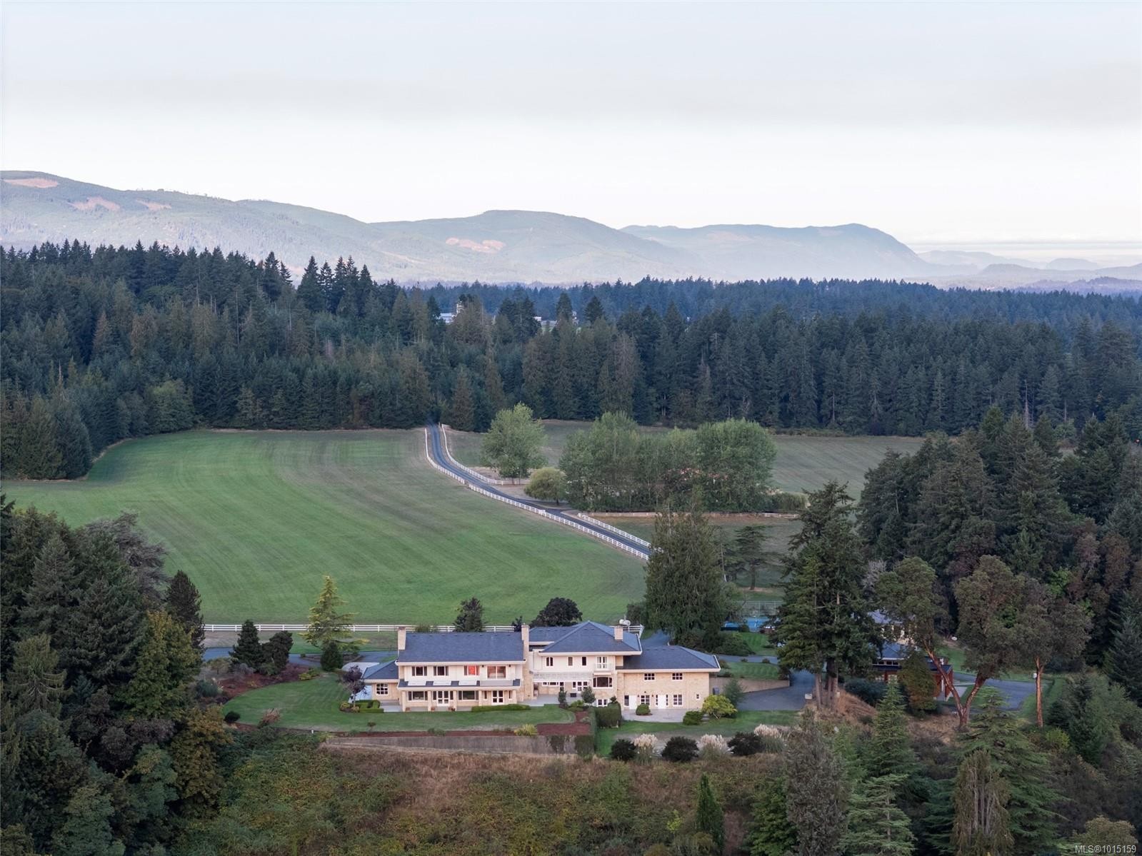 1257 Cherry Point Rd, Cowichan Bay, BC