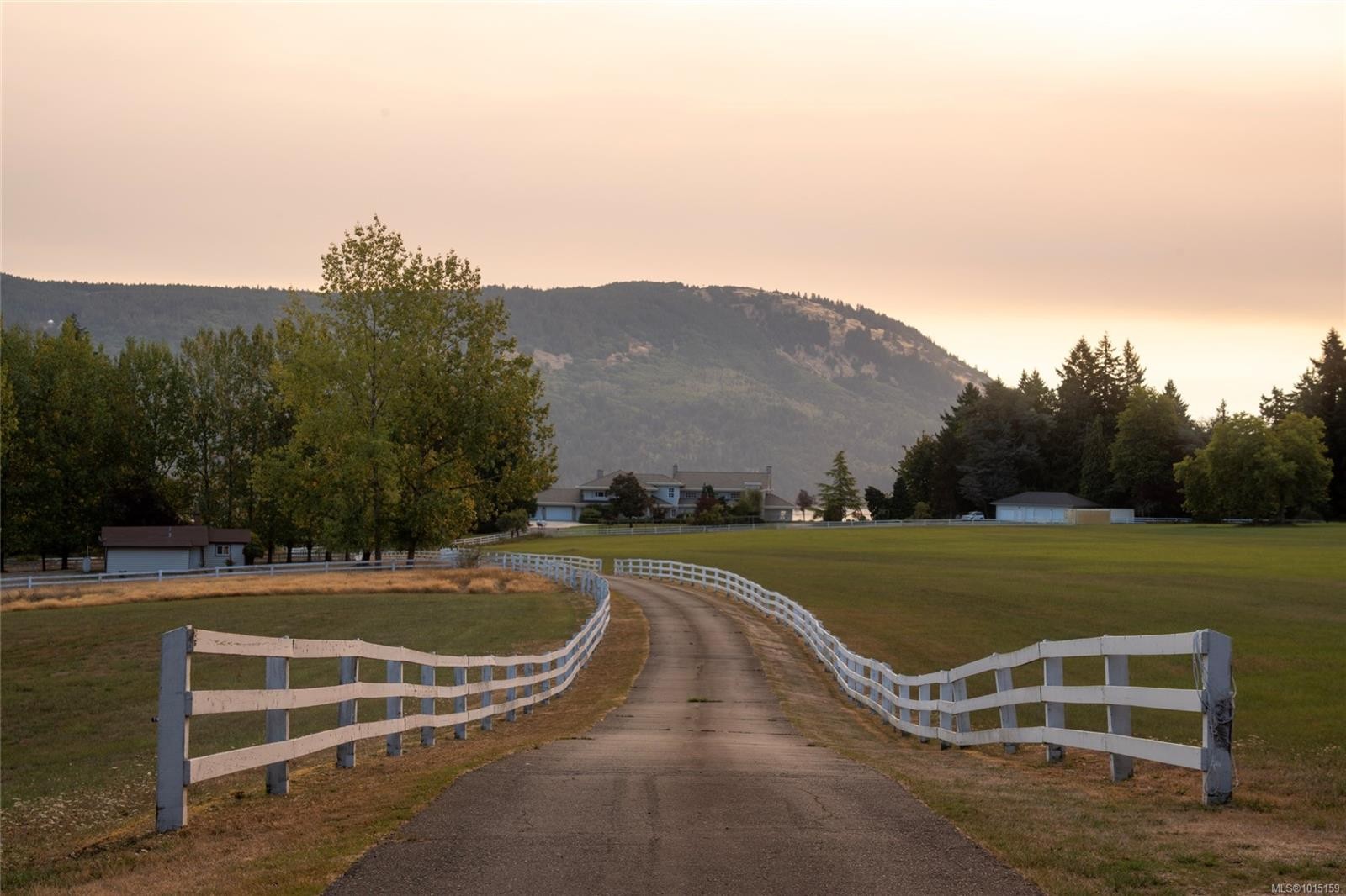 1257 Cherry Point Rd, Cowichan Bay, BC