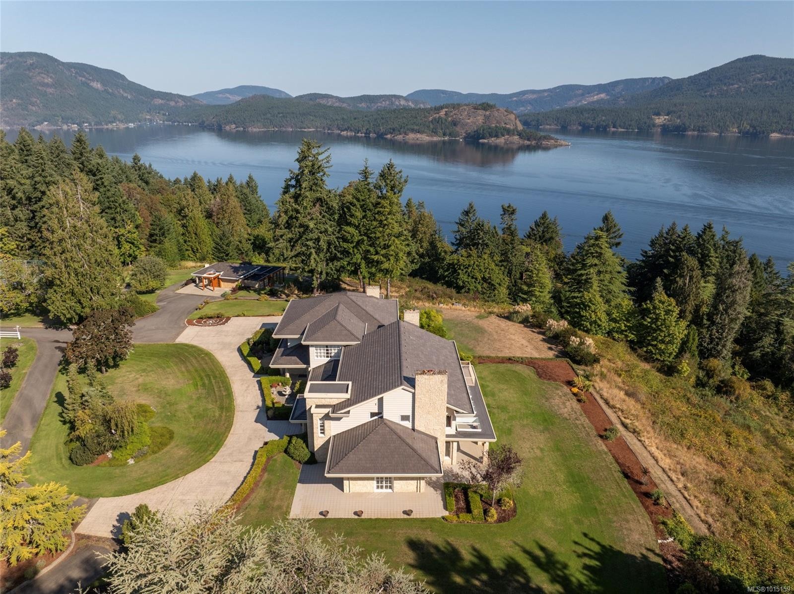 1257 Cherry Point Rd, Cowichan Bay, BC