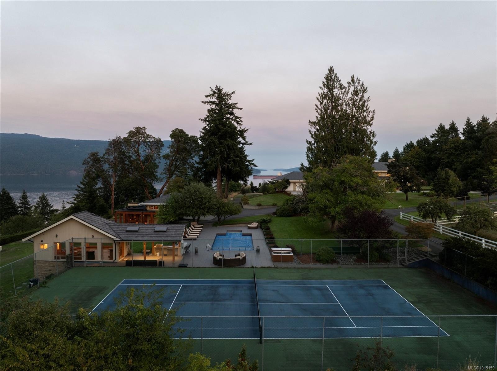 1257 Cherry Point Rd, Cowichan Bay, BC