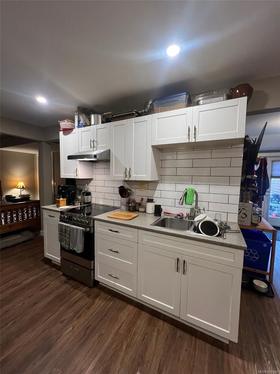 9828 Croft St, Chemainus, BC