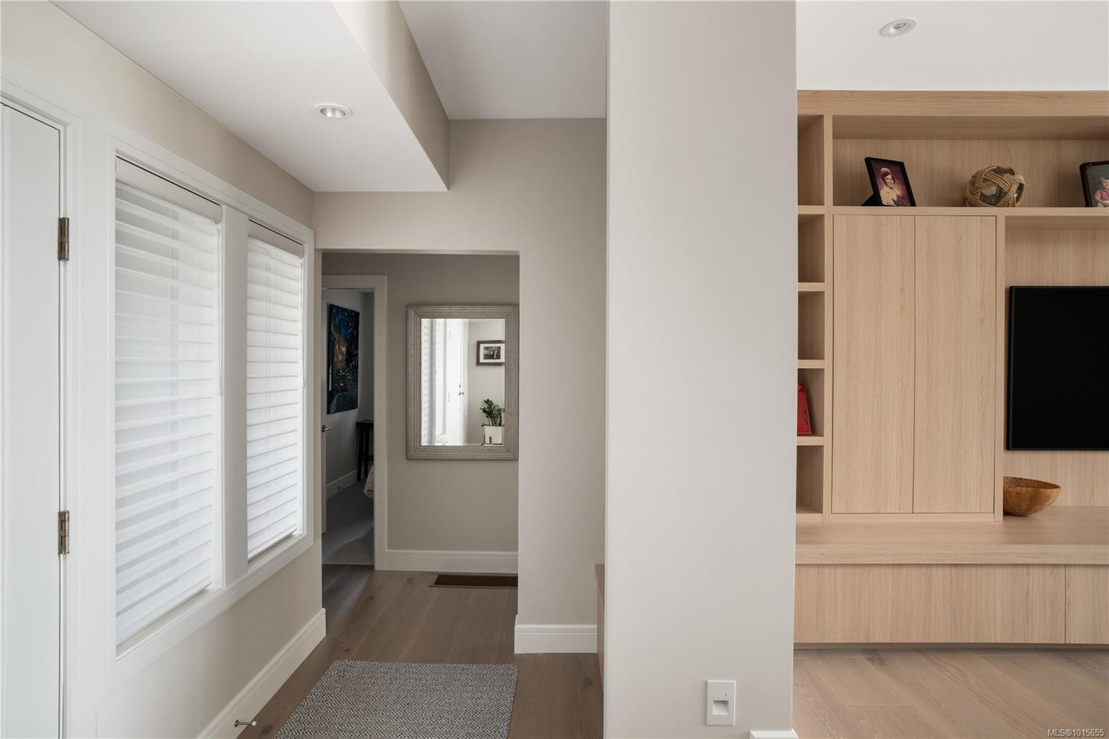 3819 Beachview Pl, Saanich, BC