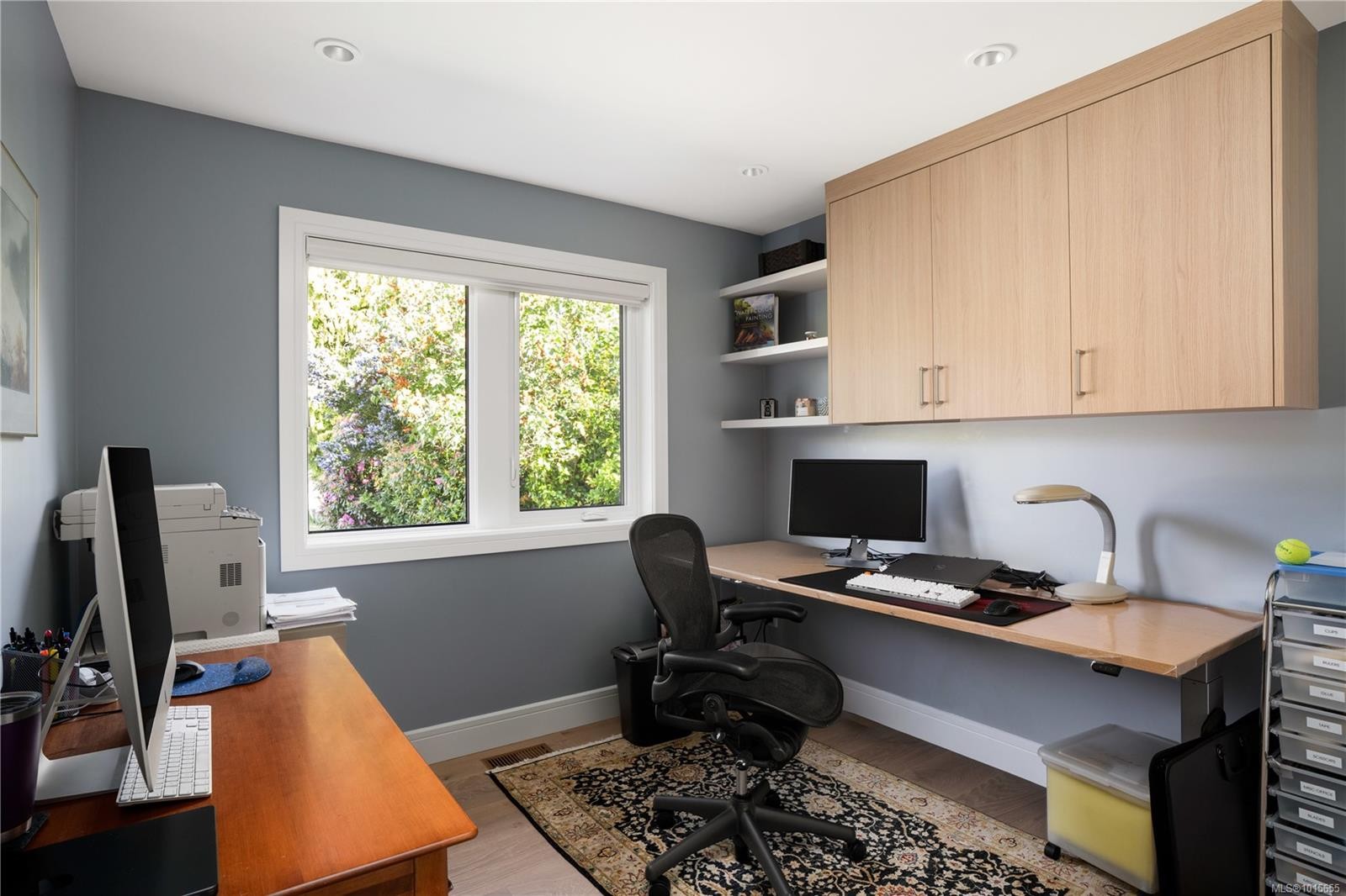 3819 Beachview Pl, Saanich, BC