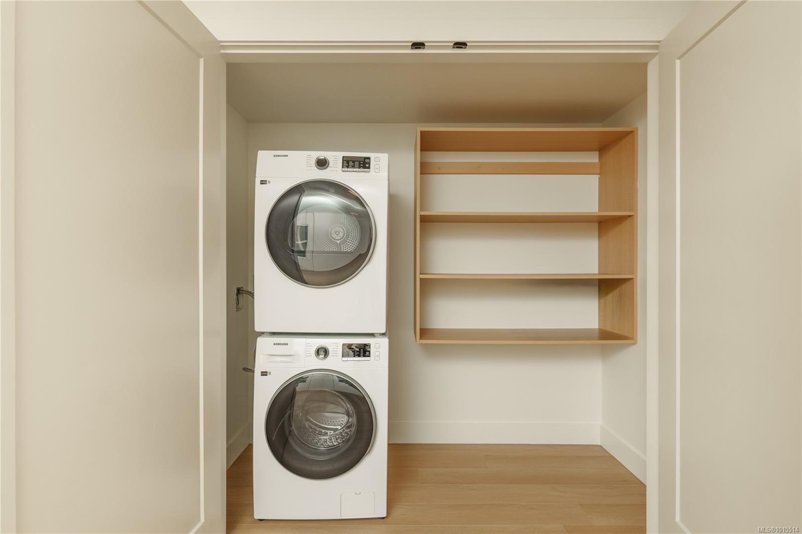 1772 Chandler Ave, Victoria, BC