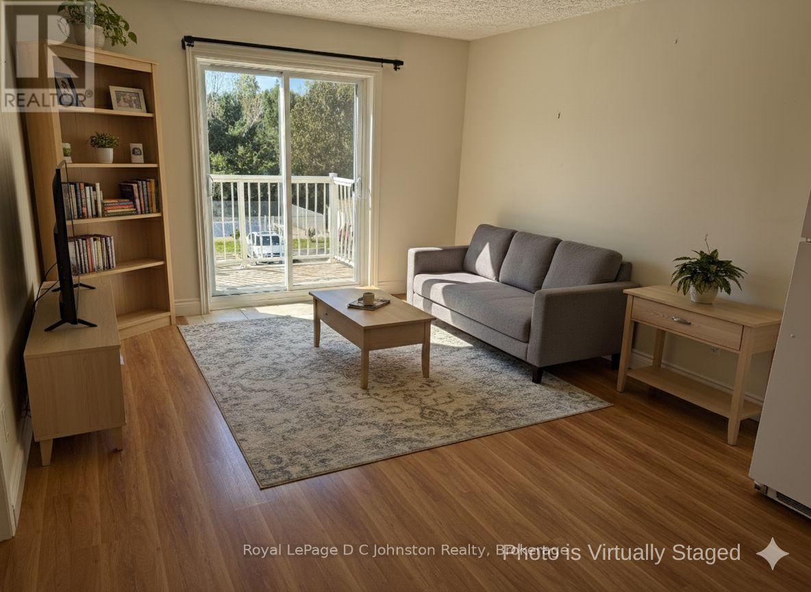 303 - 229 Adelaide Street, Saugeen Shores, ON - Indoor Photo Showing Living Room
