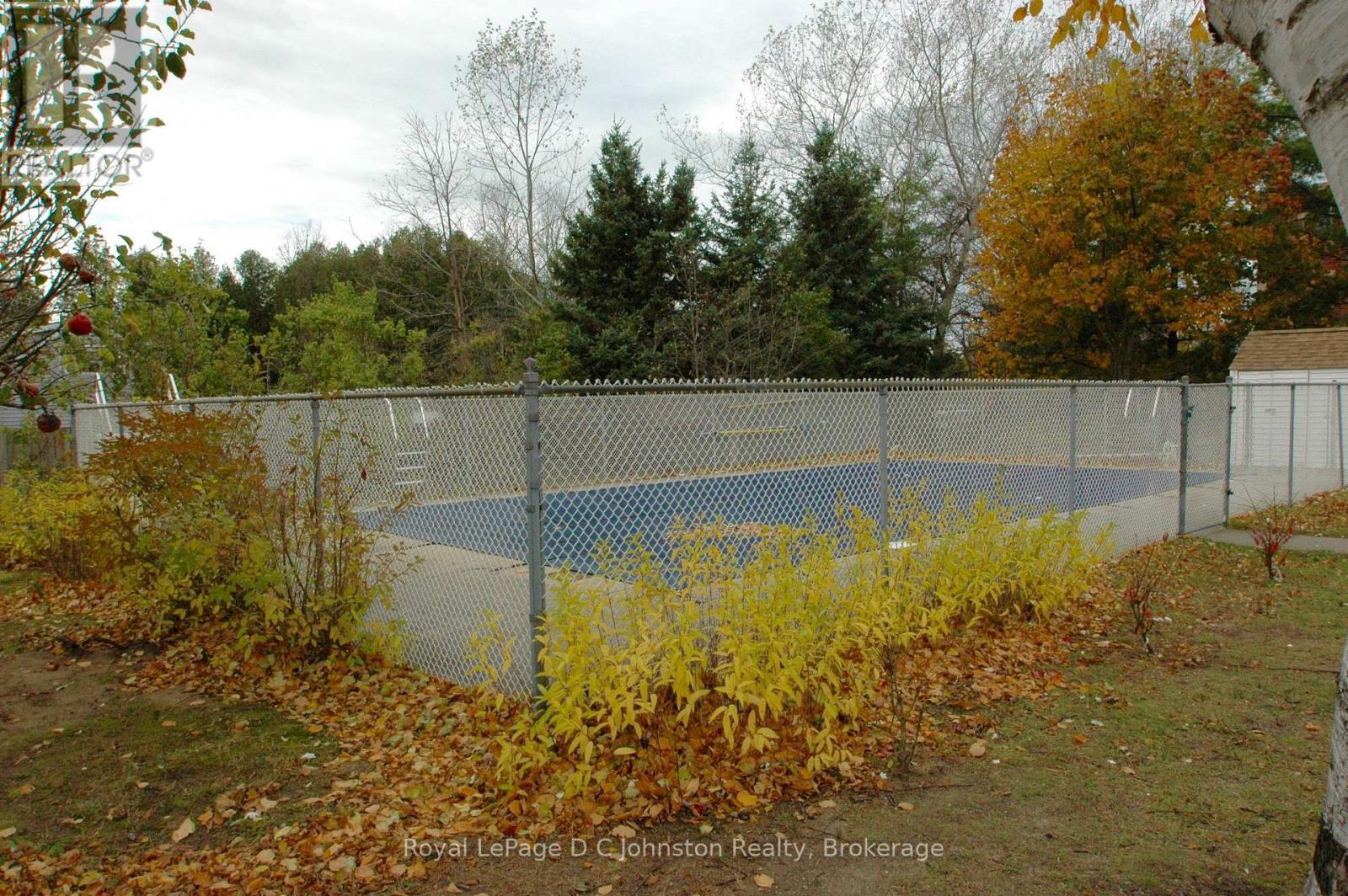 303 - 229 Adelaide Street, Saugeen Shores, ON - Outdoor