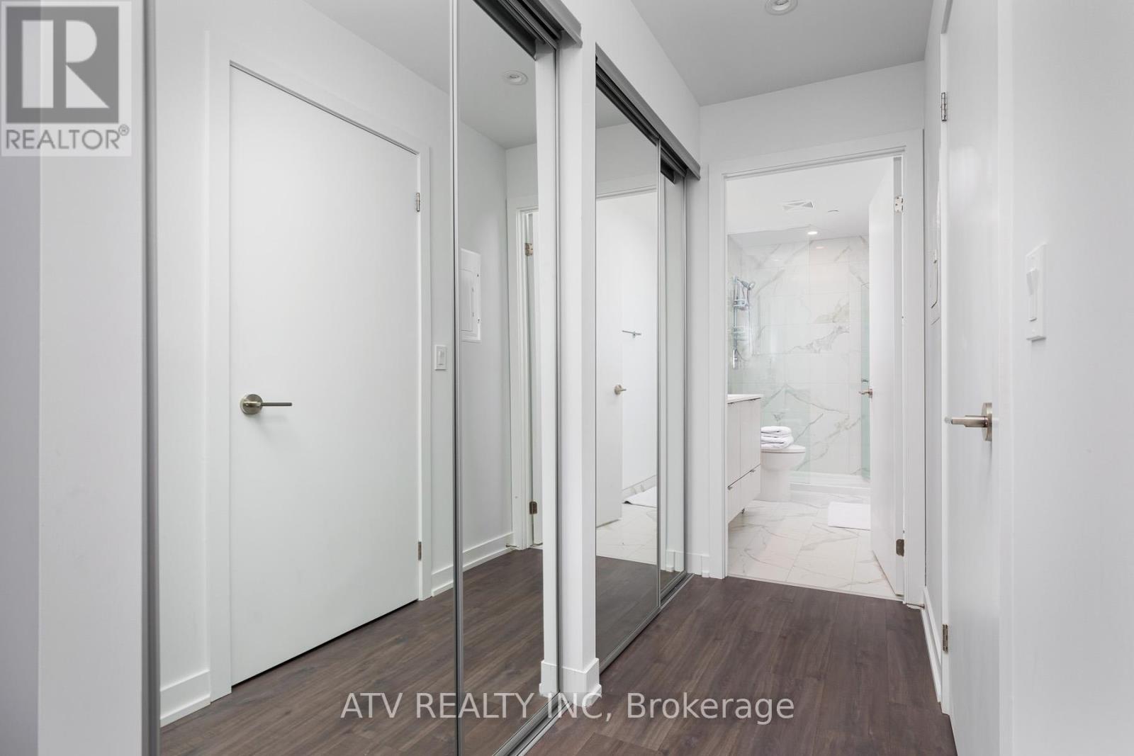 1810 - 1926 Lake Shore Boulevard W, Toronto, ON - Indoor Photo Showing Other Room