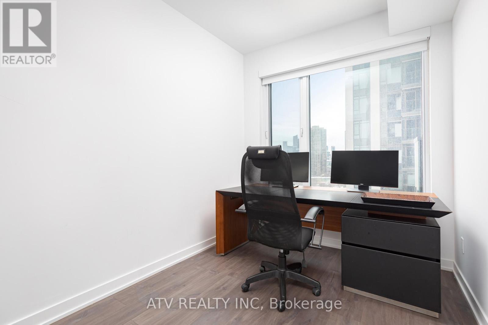 1810 - 1926 Lake Shore Boulevard W, Toronto, ON - Indoor Photo Showing Office