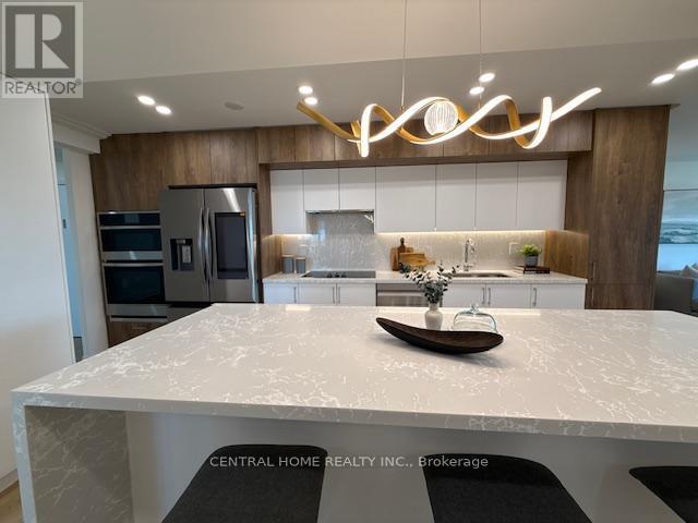 Open Concept Kitchen - 1707 - 55 Skymark Drive, Toronto, ON - Indoor Photo Showing Kitchen With Upgraded Kitchen