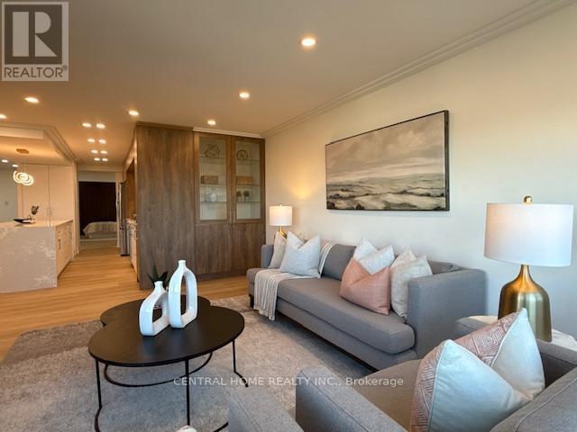 Family room - 1707 - 55 Skymark Drive, Toronto, ON - Indoor Photo Showing Living Room