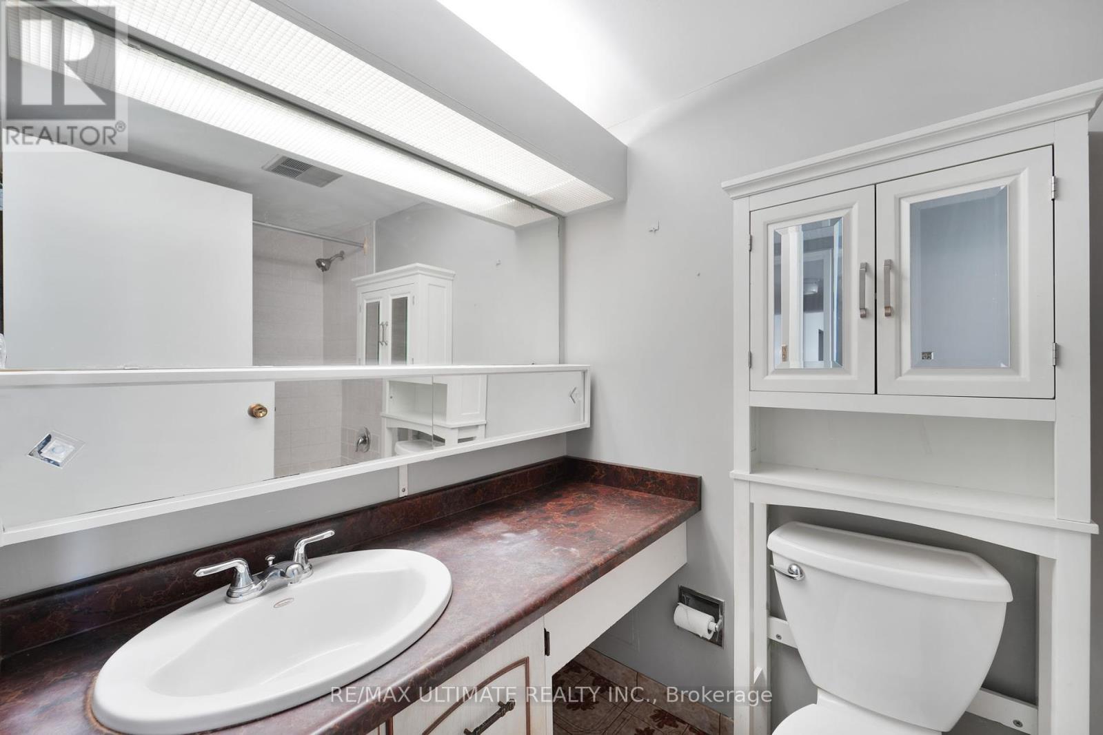 Ph5 - 3131 Bridletowne Circle, Toronto, ON - Indoor Photo Showing Bathroom