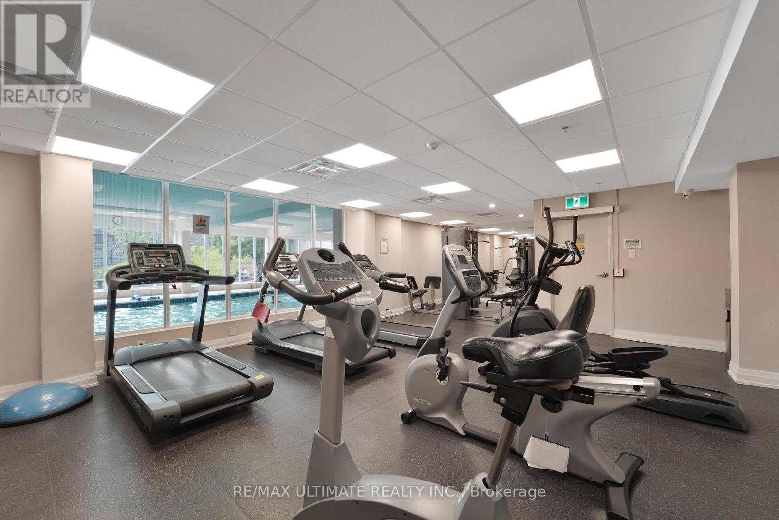 Ph5 - 3131 Bridletowne Circle, Toronto, ON - Indoor Photo Showing Gym Room
