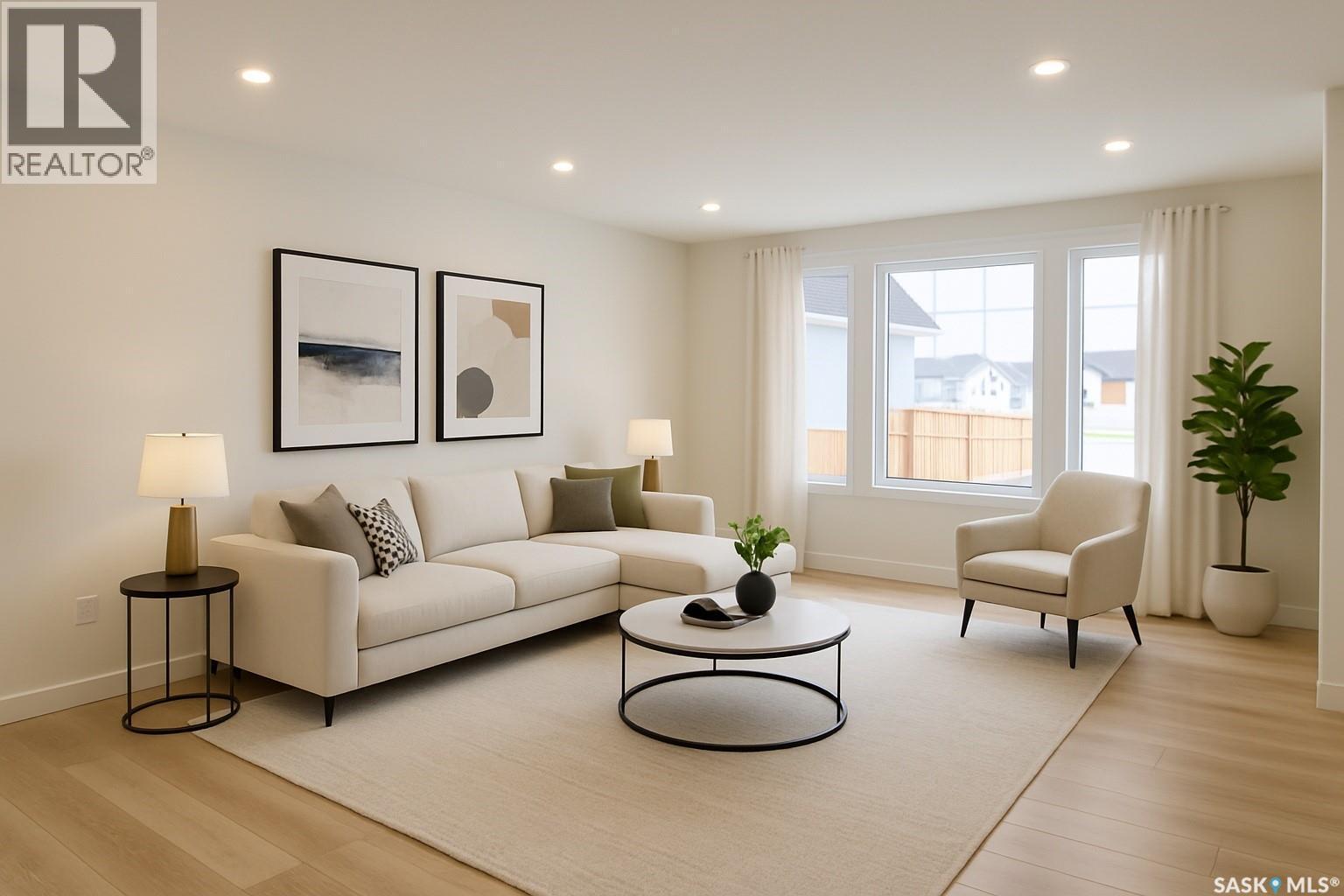 241 Carriage Drive, Rudy Rm No. 284, SK - Indoor Photo Showing Living Room
