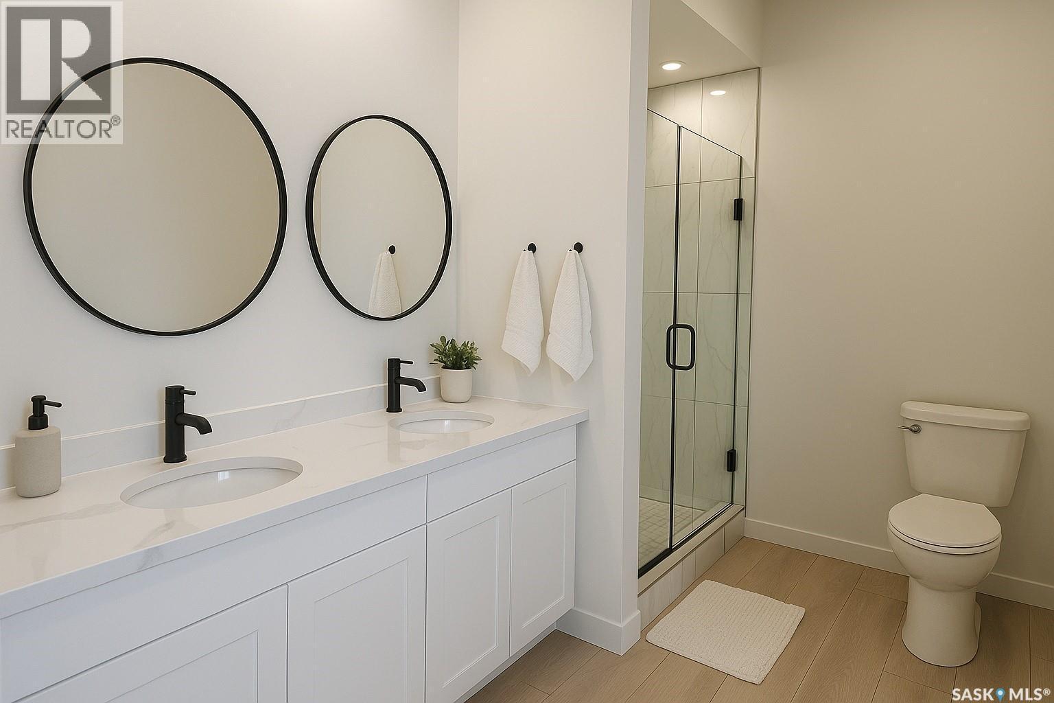 241 Carriage Drive, Rudy Rm No. 284, SK - Indoor Photo Showing Bathroom