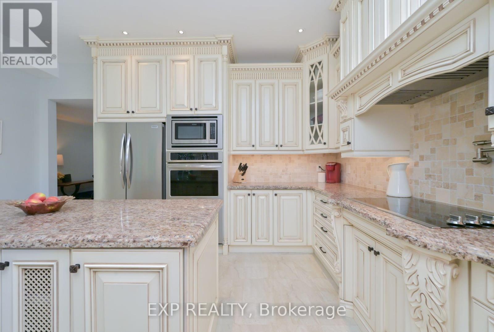 12 Mill Street, Amaranth, ON - Indoor Photo Showing Kitchen