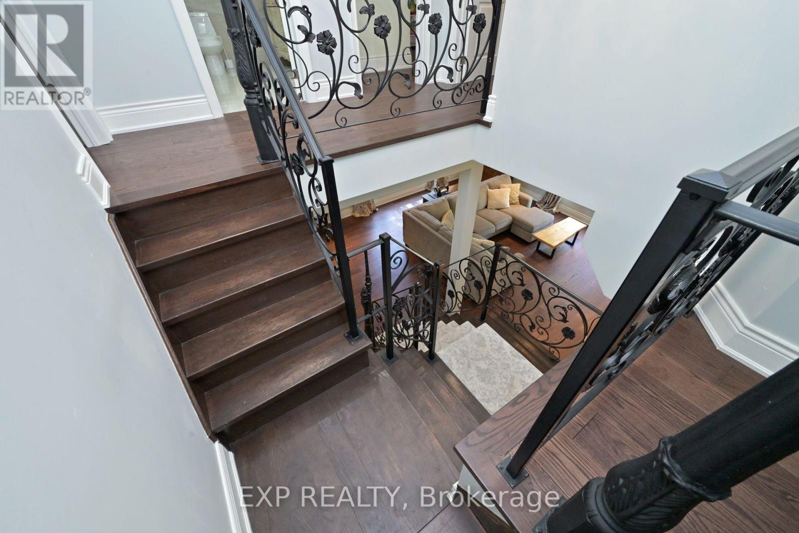 12 Mill Street, Amaranth, ON -