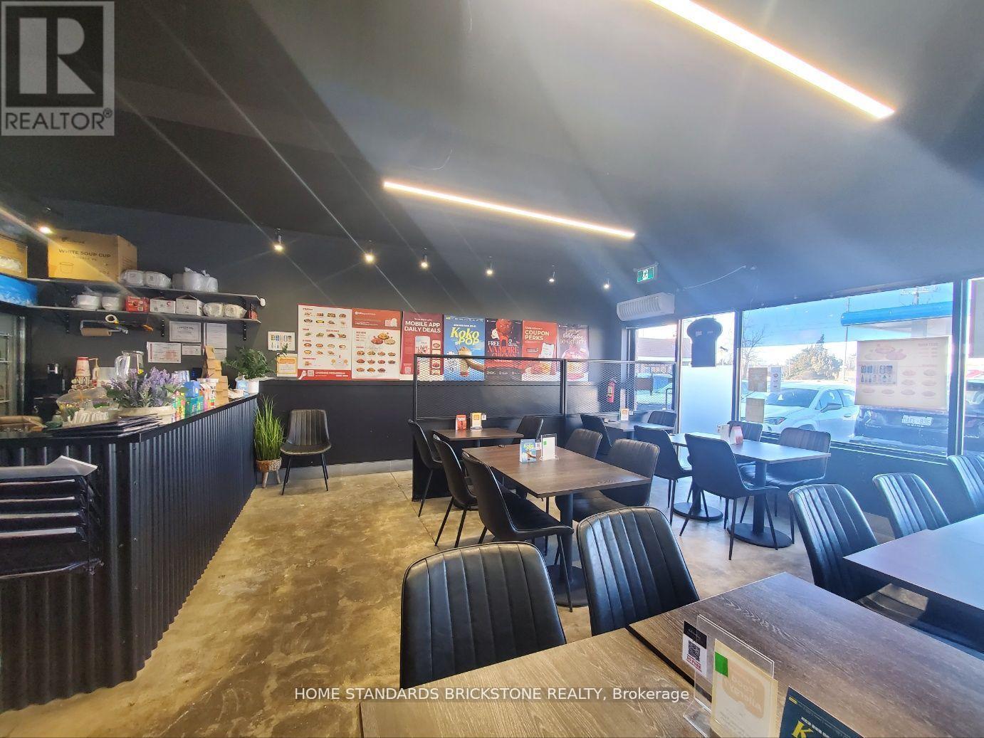 8 - 4915 Steeles Avenue E, Toronto, ON