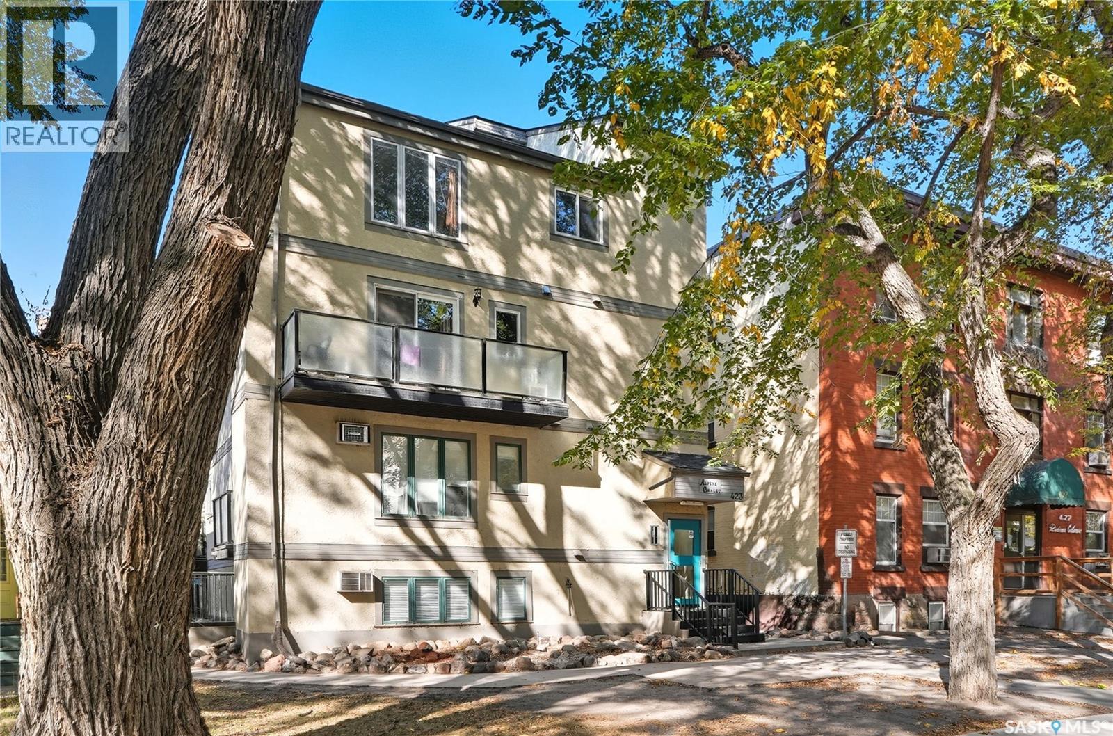 304 423 4Th Avenue N, Saskatoon, SK - Outdoor