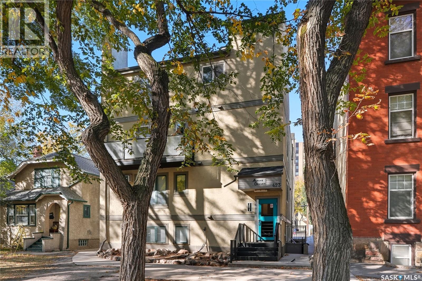 304 423 4Th Avenue N, Saskatoon, SK - Outdoor