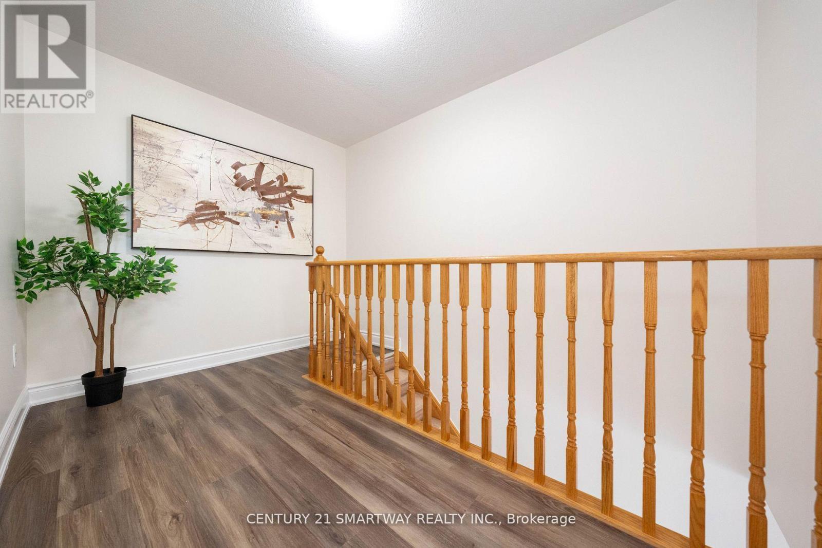 3424 Angel Pass Drive, Mississauga, ON - Indoor Photo Showing Other Room