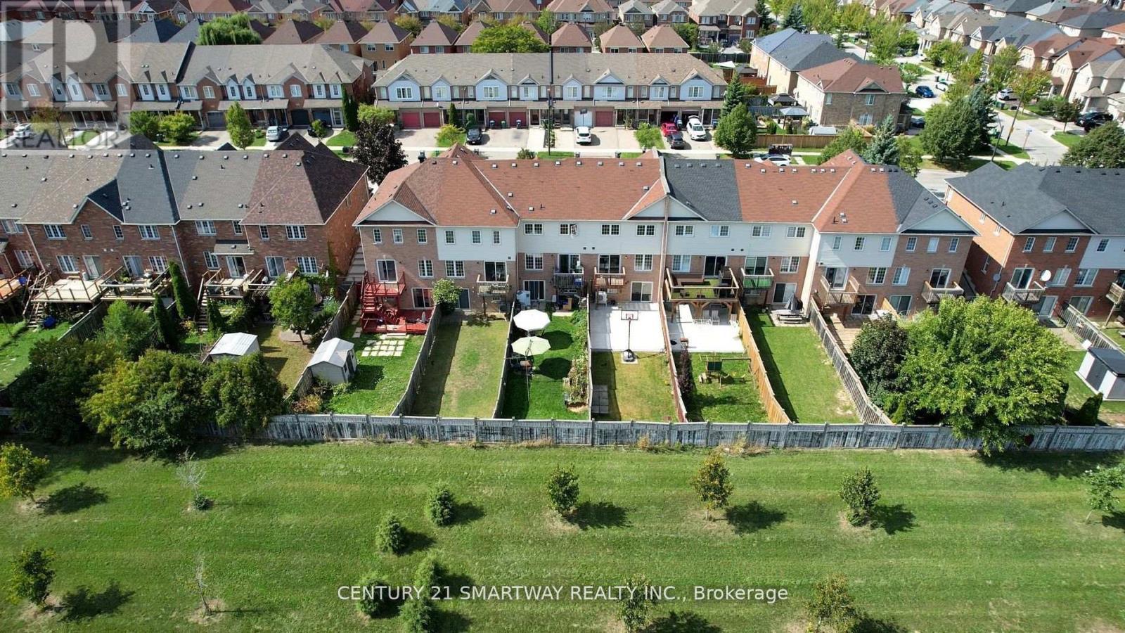 3424 Angel Pass Drive, Mississauga, ON - Outdoor With View