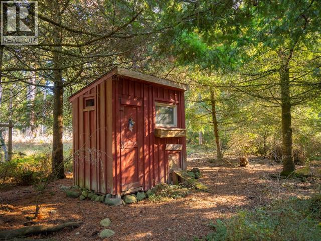 6268 Shelter Point Road, Texada Island, BC - Outdoor